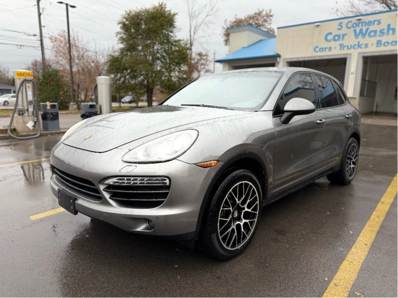 Porsche Cayenne Platinum Edition* Панорама* Подгрев* BOSE* 20&#39;, снимка 2 - Автомобили и джипове - 52662162