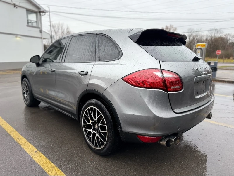 Porsche Cayenne Platinum Edition* Панорама* Подгрев* BOSE* 20&#39;, снимка 8 - Автомобили и джипове - 52662162