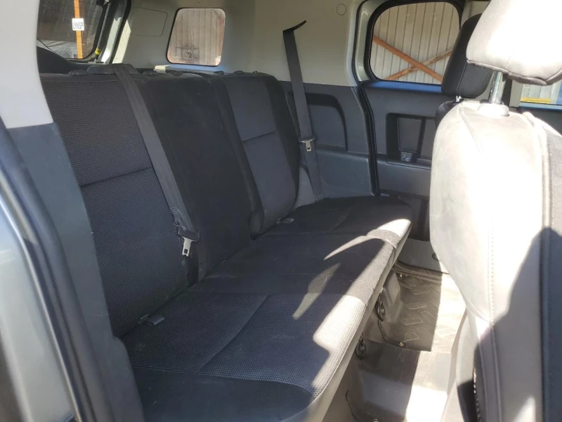 Toyota Fj cruiser 4l, снимка 11 - Автомобили и джипове - 53182472