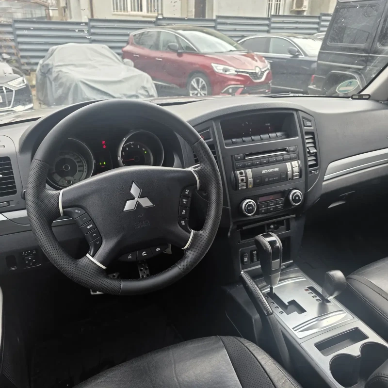 Mitsubishi Pajero 3.2DI-D Common Rail, снимка 7 - Автомобили и джипове - 53463735