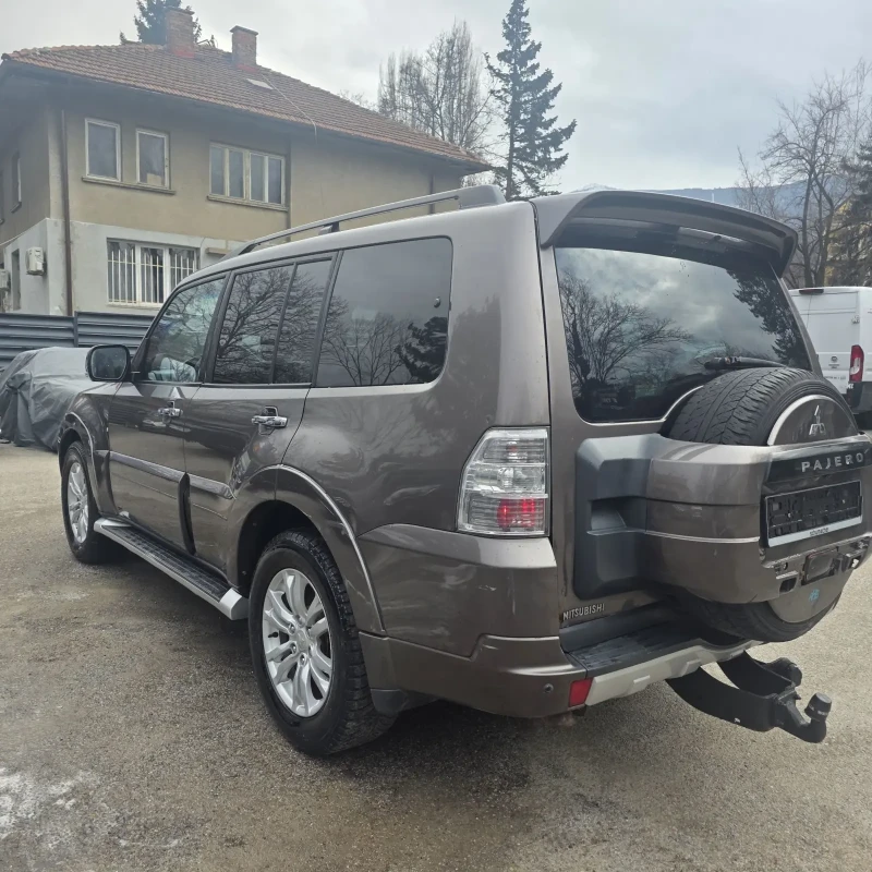 Mitsubishi Pajero 3.2DI-D Common Rail, снимка 5 - Автомобили и джипове - 53463735