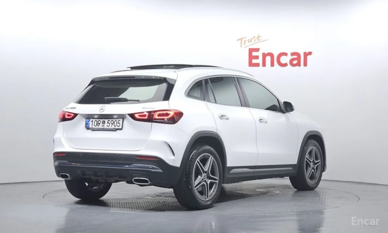 Mercedes-Benz GLA 250, снимка 2 - Автомобили и джипове - 53515612