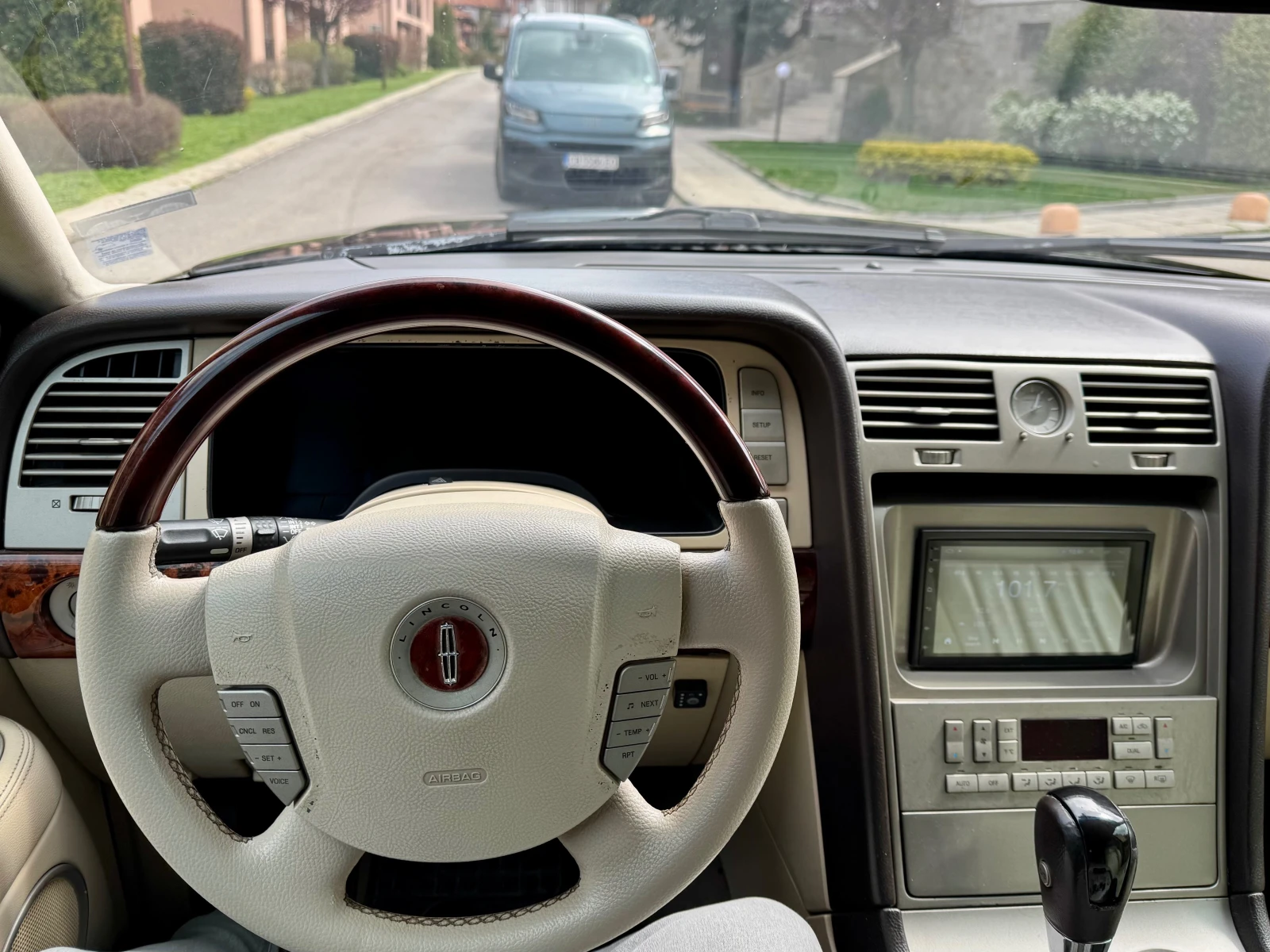 Lincoln Navigator  - изображение 10