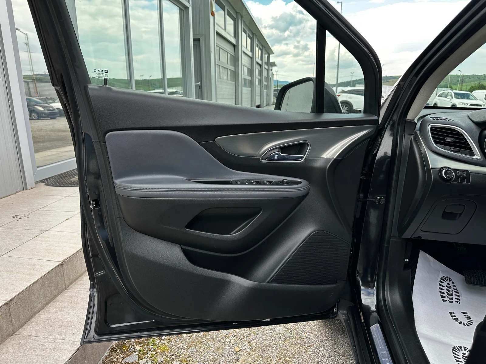 Opel Mokka 1.7CDTI-COSMO-АВТОМАТ-FULL-NEW-TOP - изображение 8
