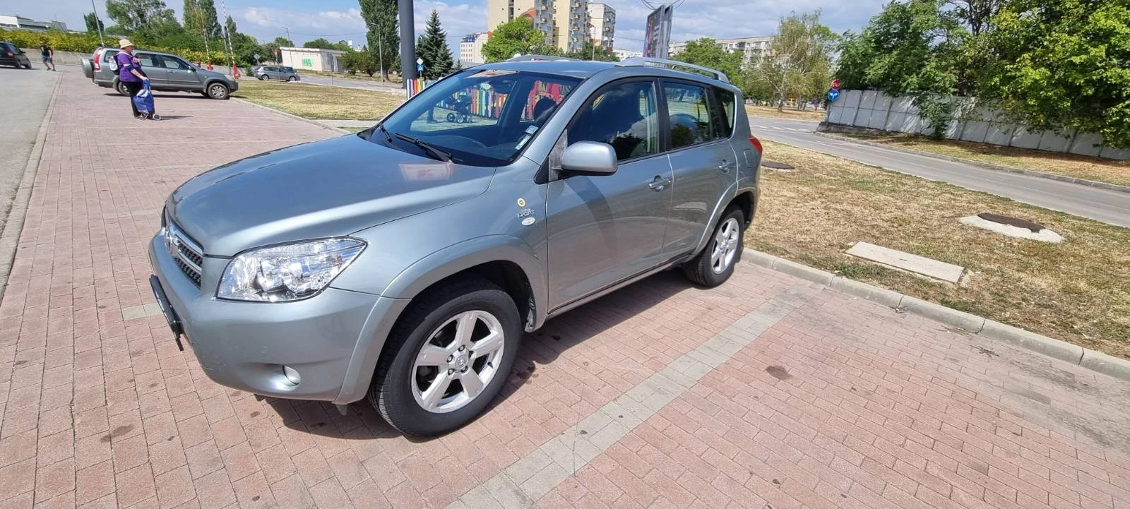 Toyota Rav4 2.2 D-CAT - изображение 4