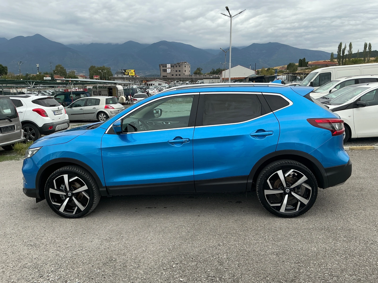 Nissan Qashqai 1.6 DCI - изображение 5