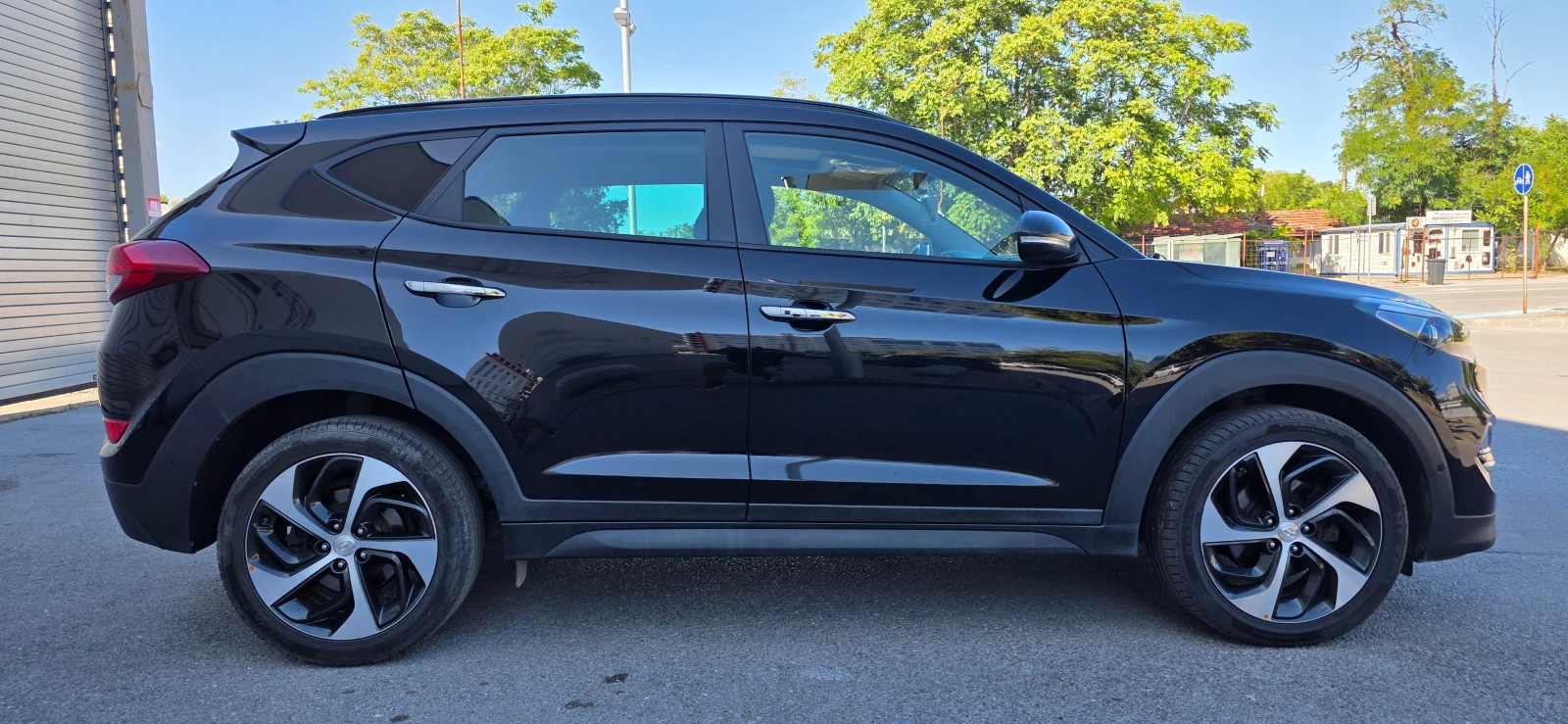 Hyundai Tucson 1.6 T.GDI * AVTOMAT* * 4WD* * VERTEX* * ШВЕЙЦАРИЯ, снимка 4 - Автомобили и джипове - 55197648