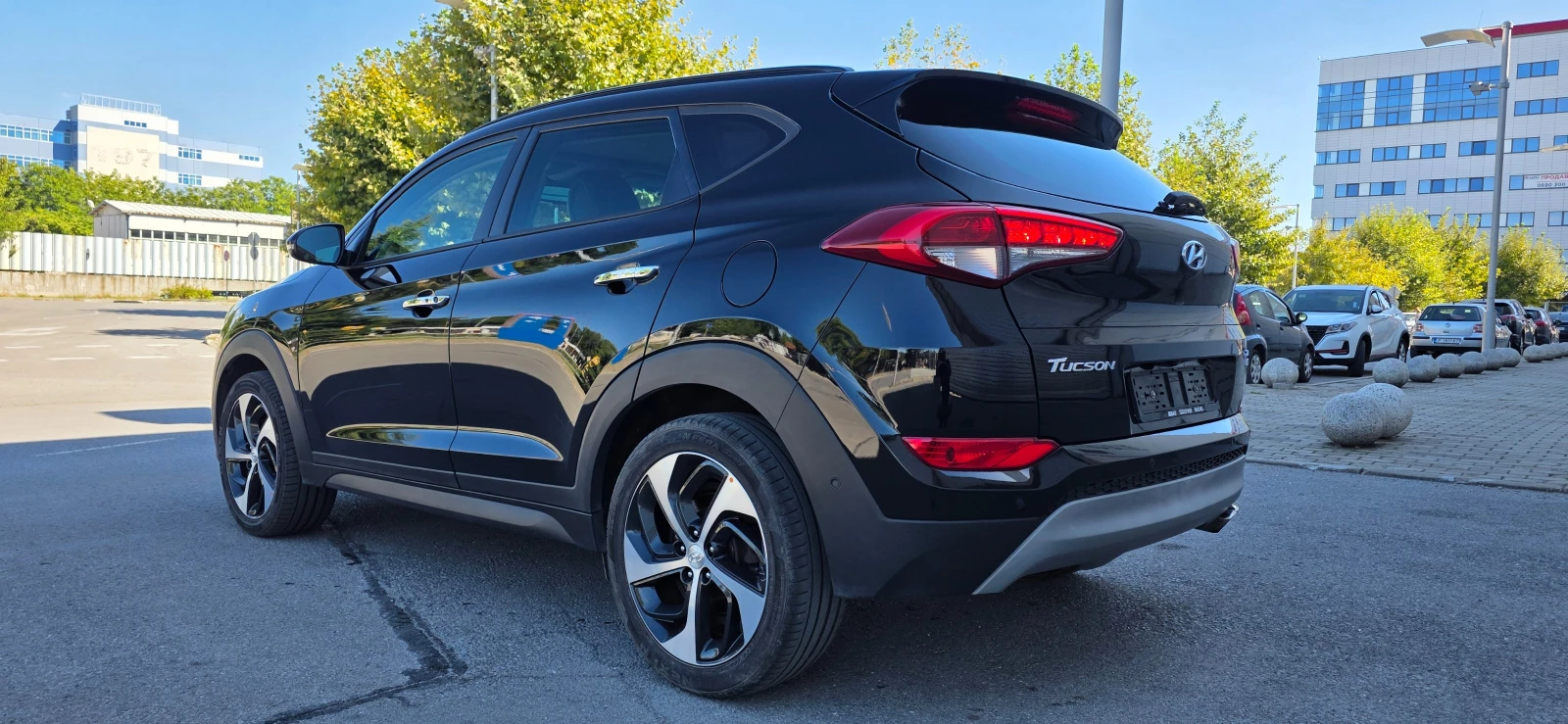 Hyundai Tucson 1.6 T.GDI * AVTOMAT* * 4WD* * VERTEX* * ШВЕЙЦАРИЯ, снимка 7 - Автомобили и джипове - 55197648