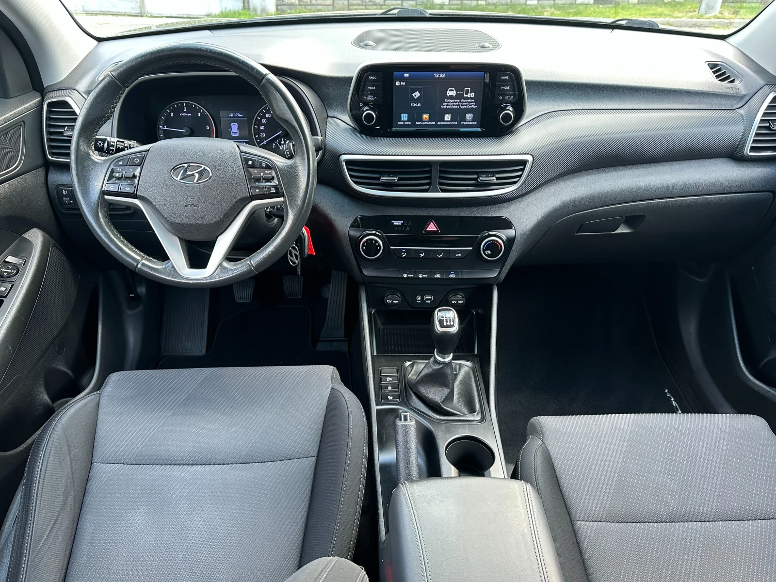 Hyundai Tucson 1.6D-116ks-FACELIFT-130000km-LED-PDC-KAMERA-EURO6D, снимка 9 - Автомобили и джипове - 54635830