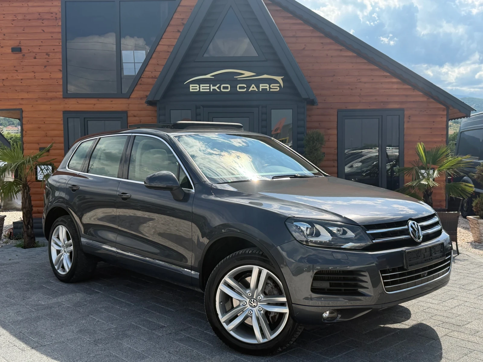 VW Touareg Нов внос от Люксенбург, снимка 3 - Автомобили и джипове - 54939622