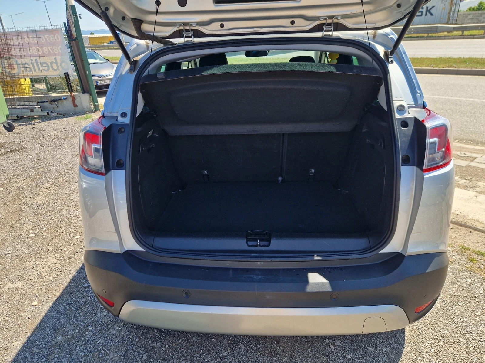 Opel Grandland X 1.5HDI 102HP COSMO ITALIA, снимка 11 - Автомобили и джипове - 55386918