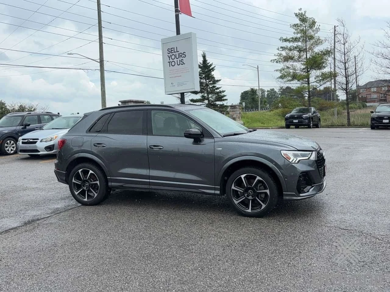Audi Q3 Technik/360/DISTRONIC/B&O/CARFAX/АВТОКРЕДИТ, снимка 3 - Автомобили и джипове - 55613950