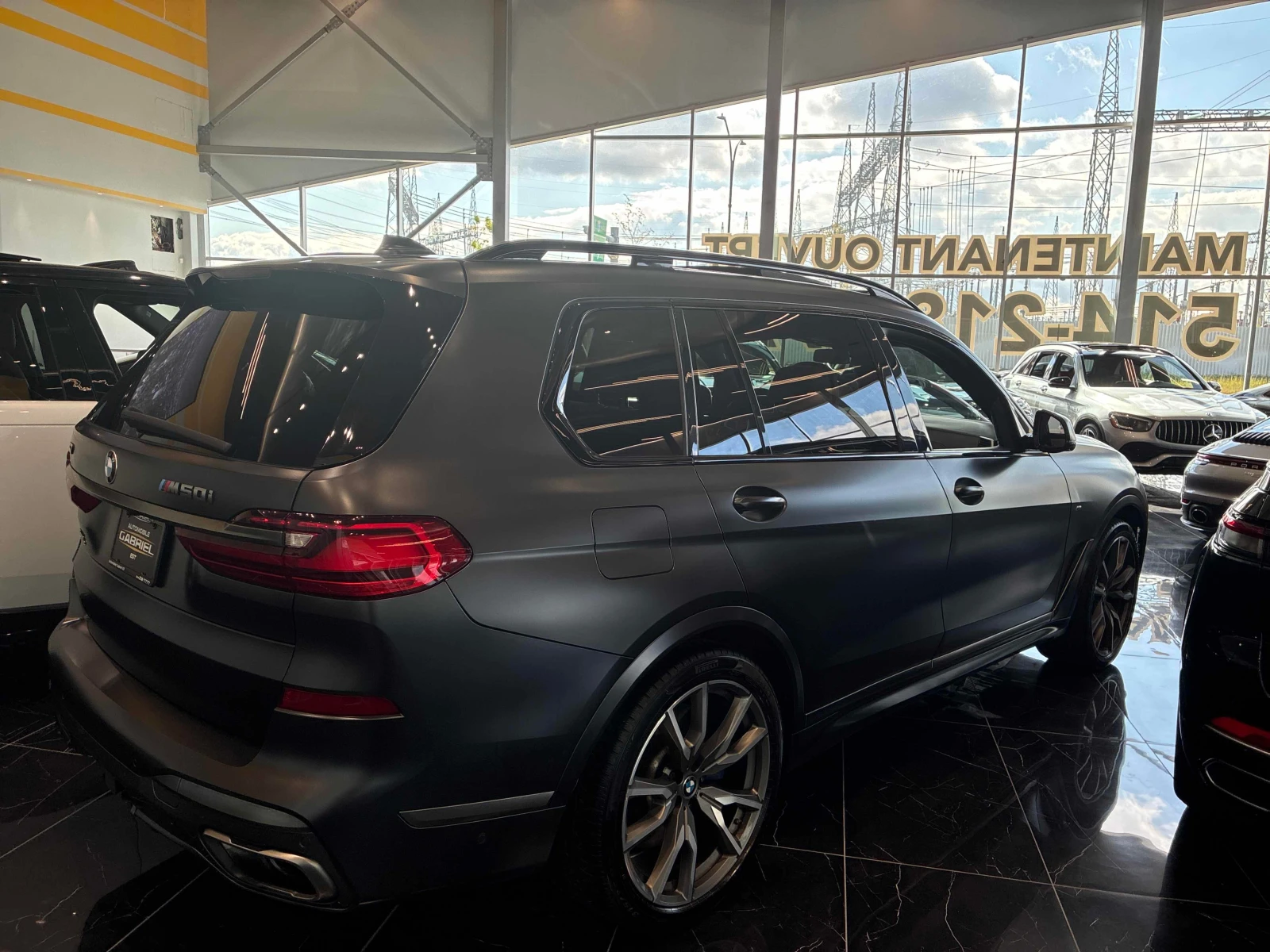 BMW X7 M50i| SWAROWSKI| МАСАЖ| LASER| HAR/KAR| HUD| 360| , снимка 3 - Автомобили и джипове - 56002404