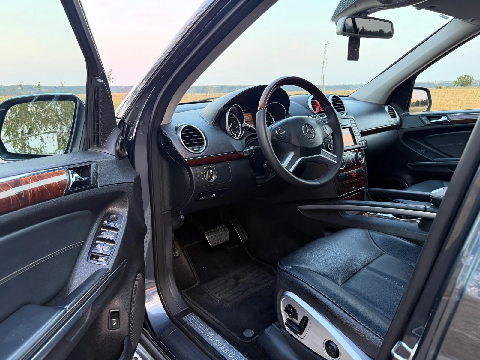 Mercedes-Benz GL 450 * LPG * TV * Keyless * 6+ 1 | Mobile.bg � ����������� 6