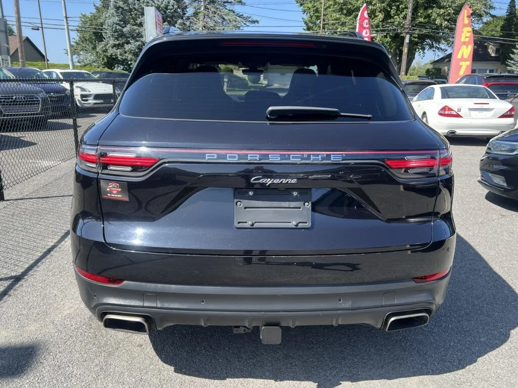Porsche Cayenne 3.0T* BOSE* CHRONO* ОБДУХВАНЕ* ПАНО* КРАЙНА ЦЕНА, снимка 4 - Автомобили и джипове - 56105294