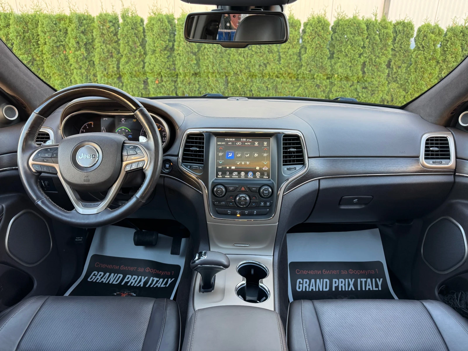 Jeep Grand cherokee 3.0CRDI Summit/FULL/Швейцария!!!, снимка 11 - Автомобили и джипове - 56215550