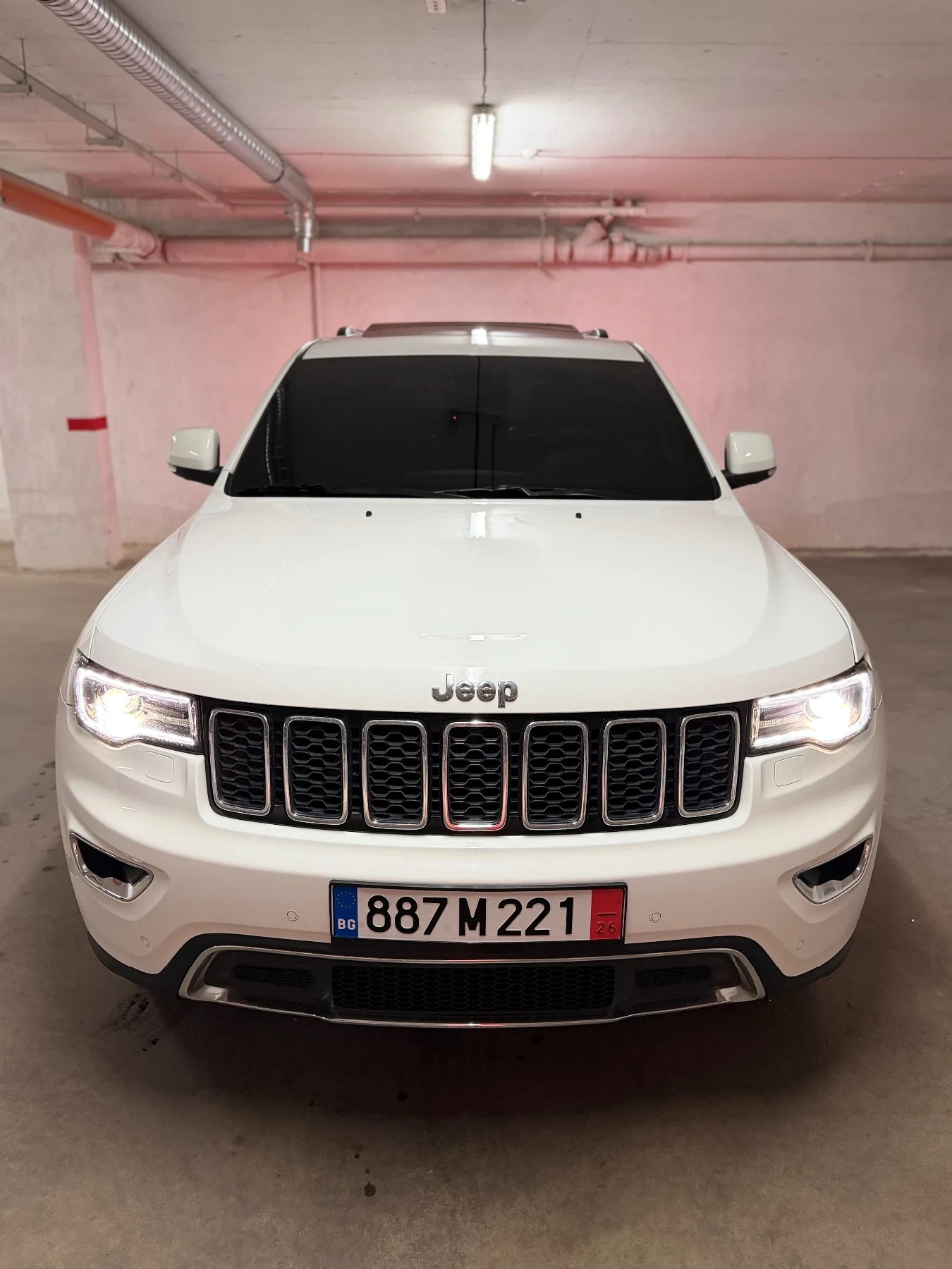 Jeep Grand cherokee 119ХИЛ.КМ/ПЕРФЕКТНА!!!, снимка 2 - Автомобили и джипове - 56241496