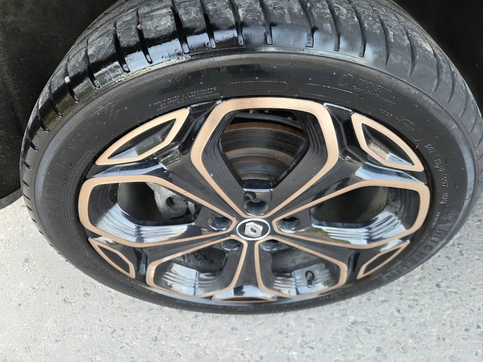Renault Kadjar 1, 300/BLACK EDITION/EURO6D, снимка 15 - Автомобили и джипове - 56330875
