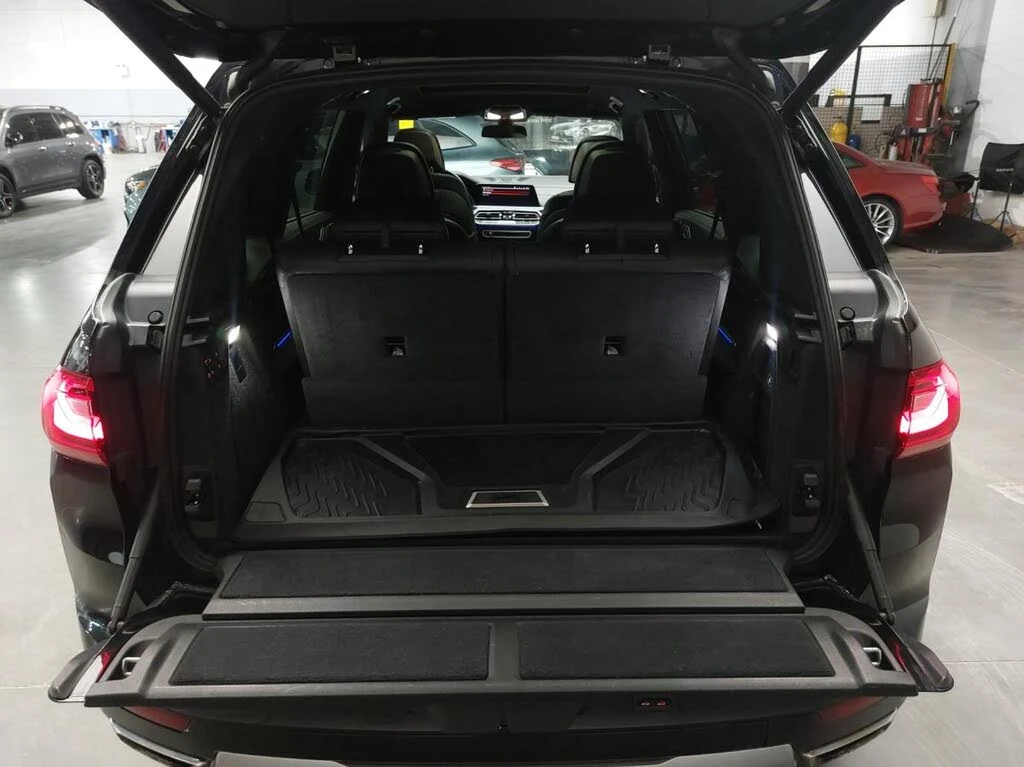BMW X7 xDrive50i * FULL MAX * DIS * ����� * 360 * B&W | Mobile.bg � ����������� 5