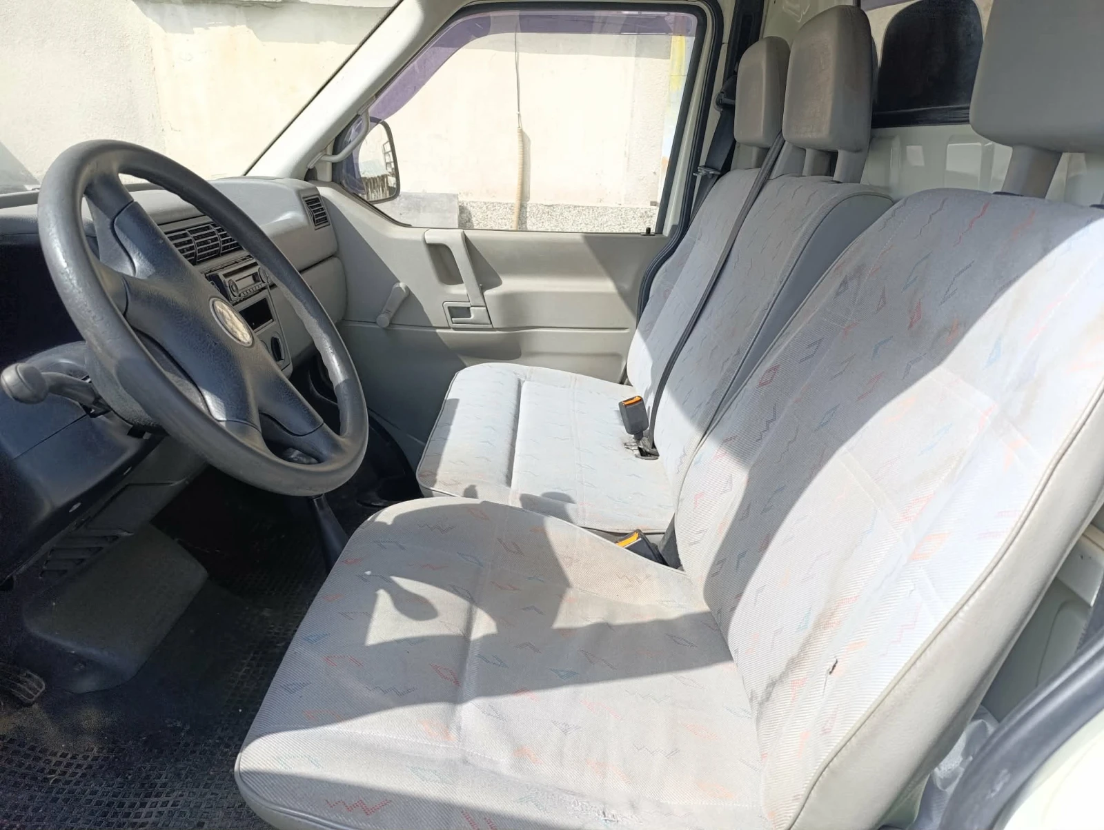 VW Transporter, снимка 5 - Бусове и автобуси - 54211679