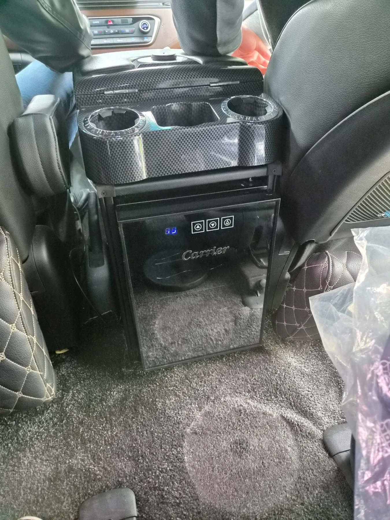 Hyundai Starex VIP, снимка 10 - Бусове и автобуси - 56127091