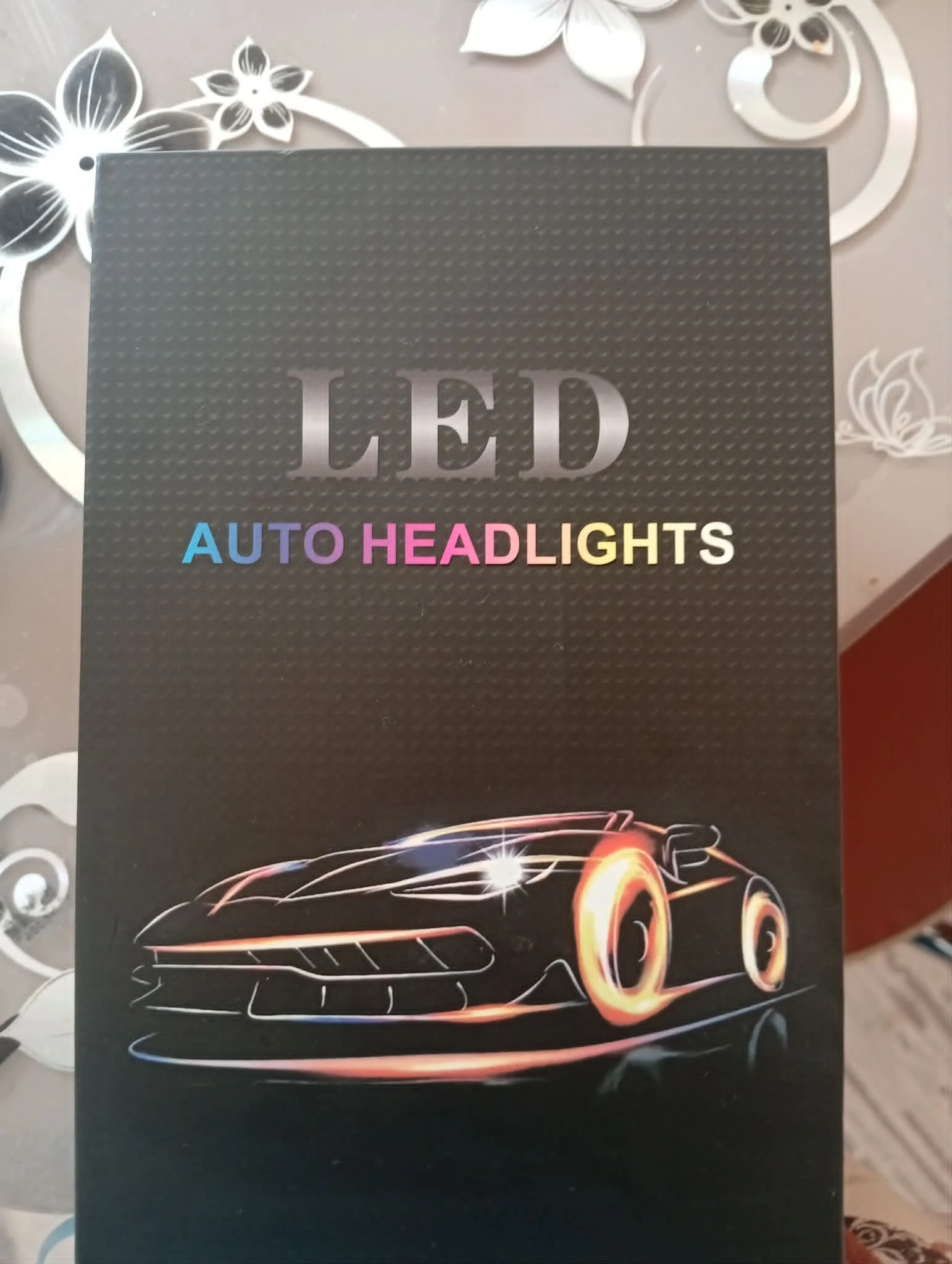 LED крушки и светлини