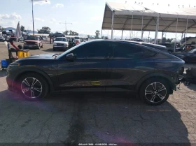 Ford Mustang Mach-E SELECT | ЦЕНА ДО БЪЛГАРИЯ | , снимка 14 - Автомобили и джипове - 53661179