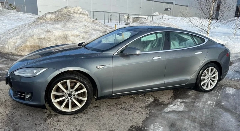 Tesla Model S S P85+ Европейска, снимка 8 - Автомобили и джипове - 26137130