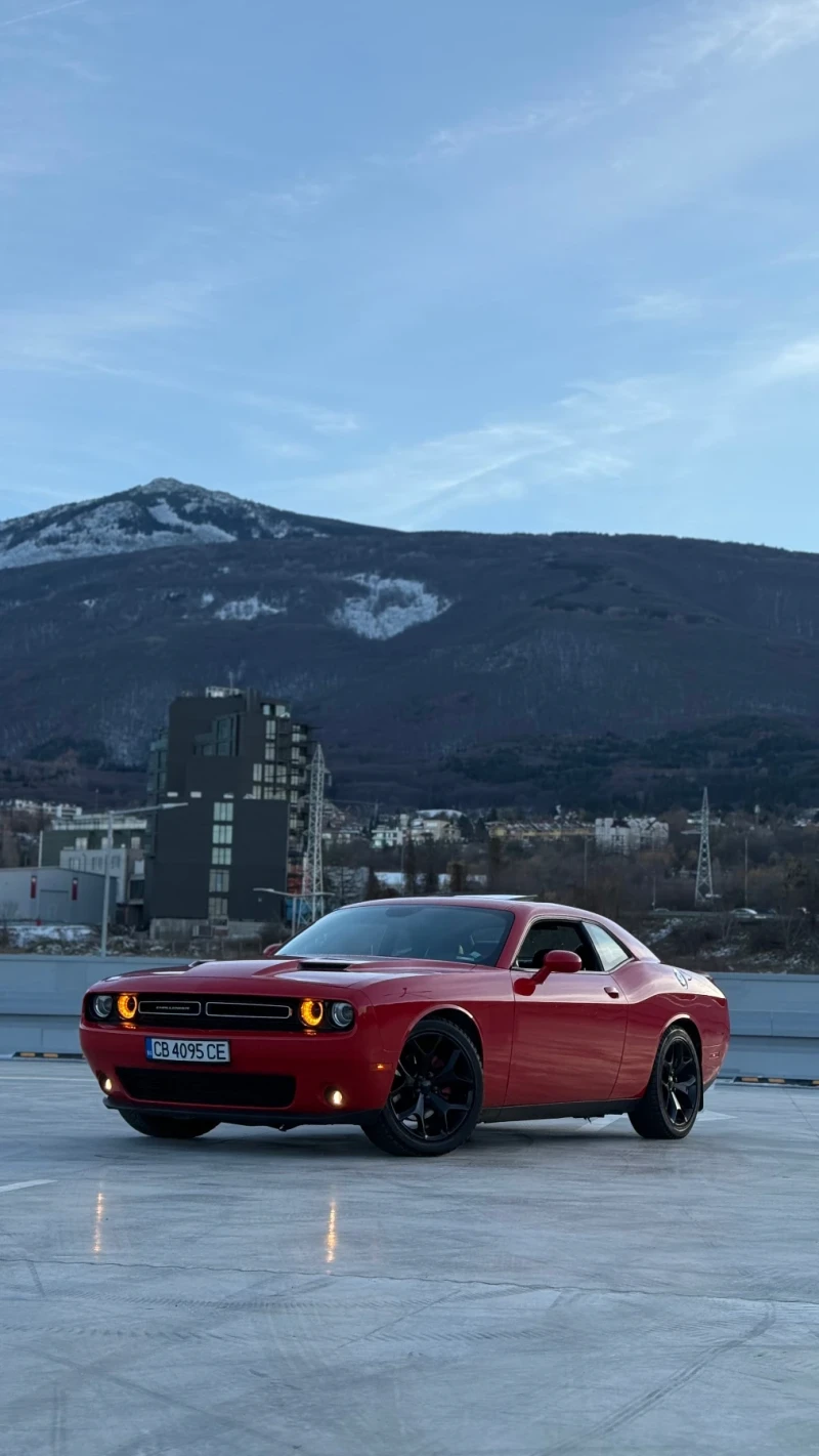 Dodge Challenger 3.6 sxt, снимка 3 - Автомобили и джипове - 48103690