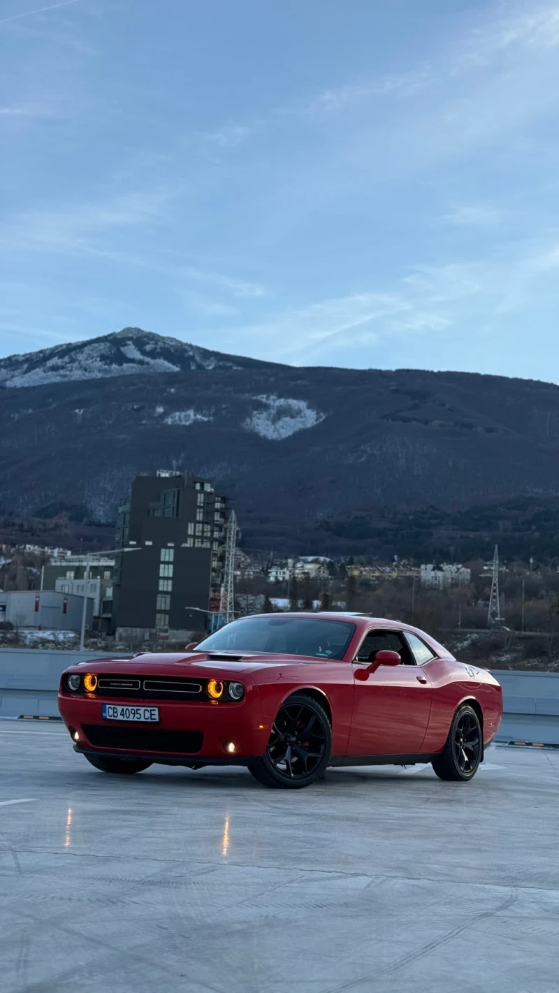 Dodge Challenger 3.6 sxt, снимка 4 - Автомобили и джипове - 48103690