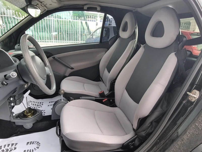 Smart Fortwo 0.7 РЕГИСТРИРАН, снимка 10 - Автомобили и джипове - 50008550