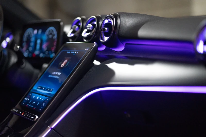 Mercedes-Benz C 300 AMG, ЛИЗИНГ, снимка 15 - Автомобили и джипове - 52427042