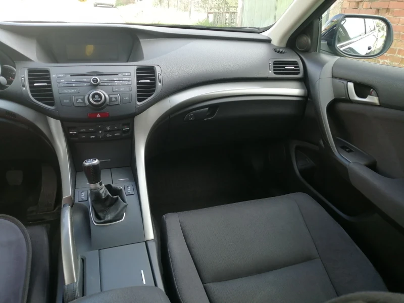 Honda Accord, снимка 11 - Автомобили и джипове - 52401659