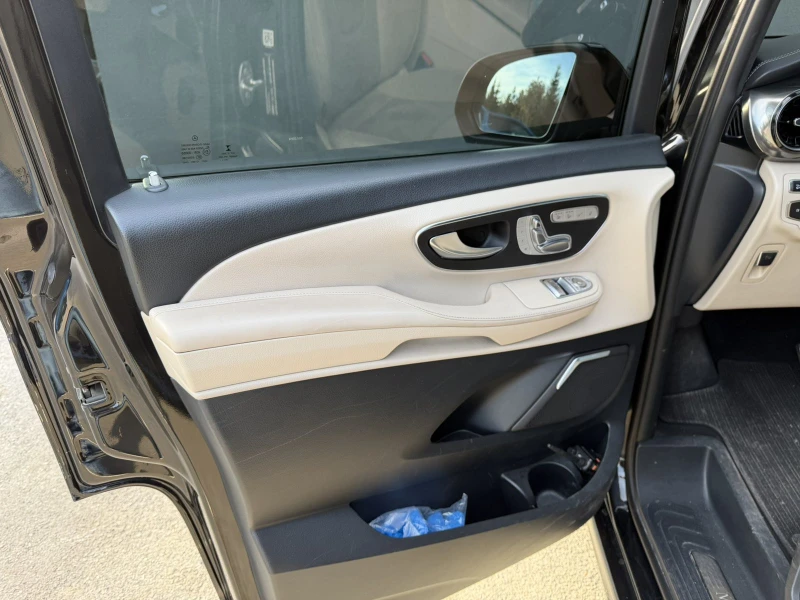 Mercedes-Benz V 300 AMG 4MATIC LUXURY SEATS, снимка 9 - Автомобили и джипове - 52828194