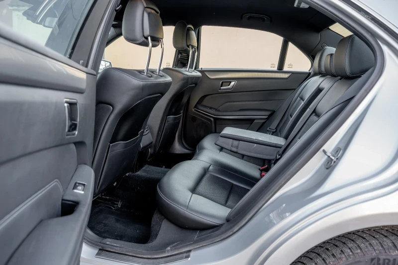 Mercedes-Benz E 350 Лизинг без доказване на доходи, снимка 11 - Автомобили и джипове - 52845081