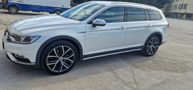 VW Passat ALLTRACK 2.0TDI, снимка 4 - Автомобили и джипове - 52964120
