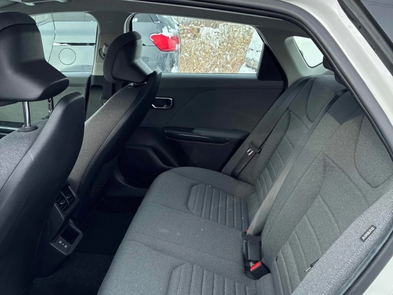 Kia K4 * FWD * CARFAX * ЦЕНА ДО БГ, снимка 12 - Автомобили и джипове - 53043712