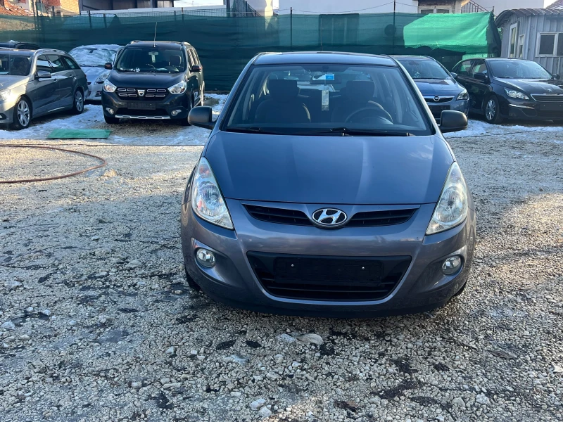 Hyundai I20 1.2 Фабрична газова уредба , снимка 7 - Автомобили и джипове - 53044720