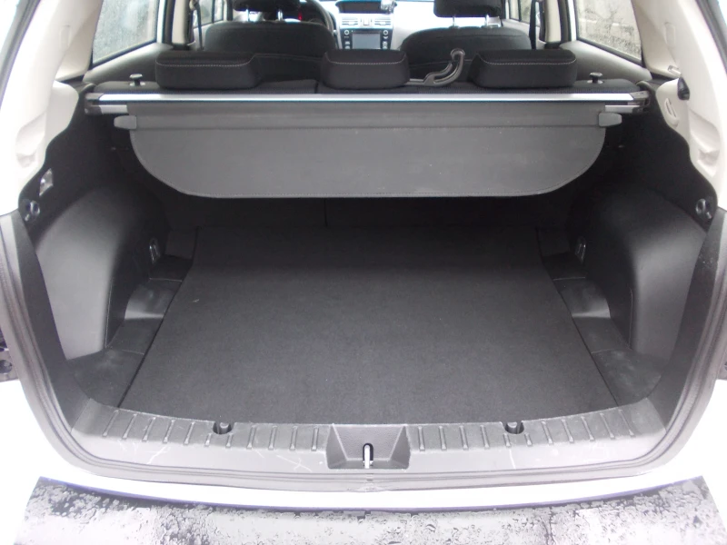 Subaru XV 1.6 4x4-клима, снимка 6 - Автомобили и джипове - 53286374