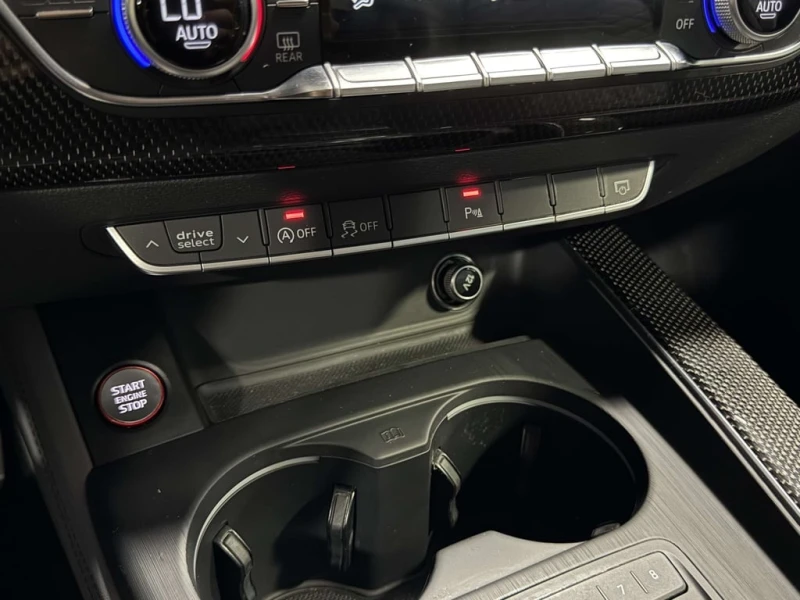 Audi S4 * quattro Technik* ДИСТРОНИК* 360 КАМЕРИ* , снимка 17 - Автомобили и джипове - 53467202