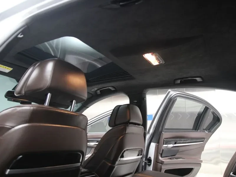 BMW 740 D xDrive Individual, снимка 16 - Автомобили и джипове - 53334358