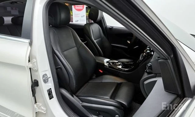 Mercedes-Benz C 200 d | ЗАДНА КАМЕРА | ШИБЕДАХ | KEYLESS | , снимка 8 - Автомобили и джипове - 53970388