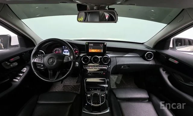 Mercedes-Benz C 200 d | ЗАДНА КАМЕРА | ШИБЕДАХ | KEYLESS | , снимка 6 - Автомобили и джипове - 53970388