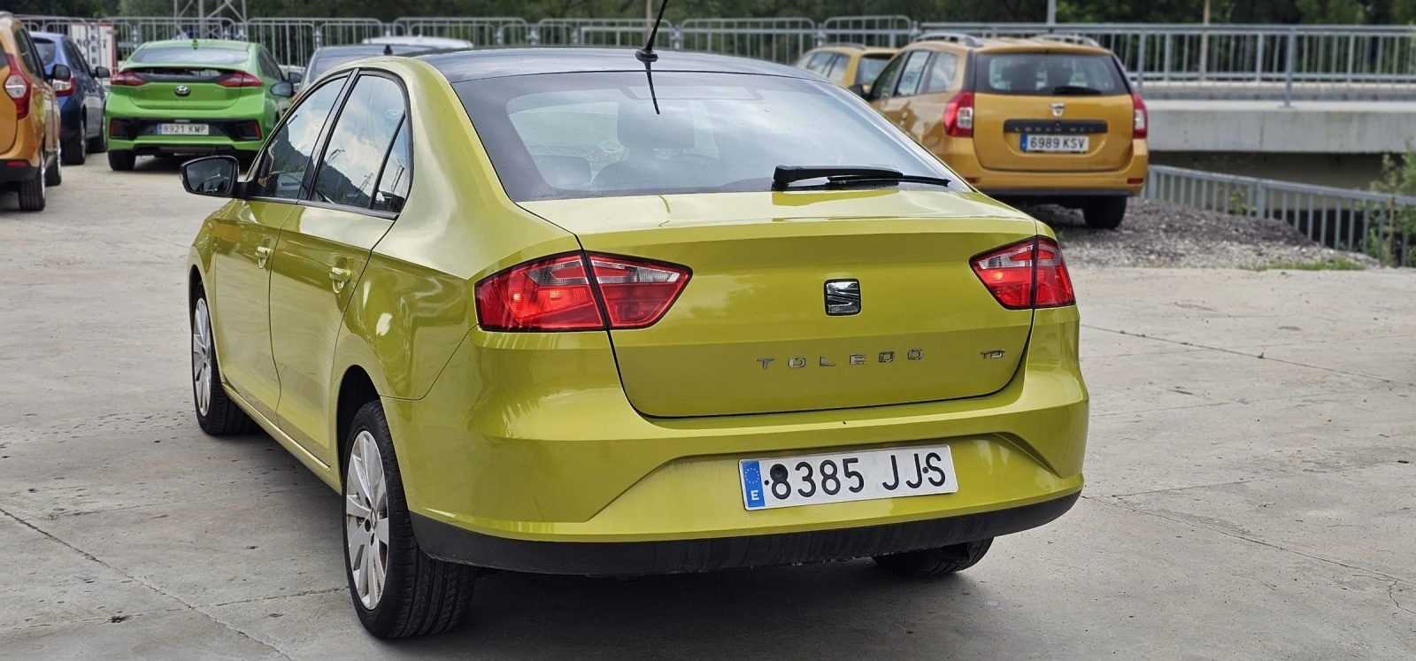 Seat Toledo 1.6tdi-Нави* Климатроник* ПОДГОТВЕН ЗА ТАКСИ - изображение 7