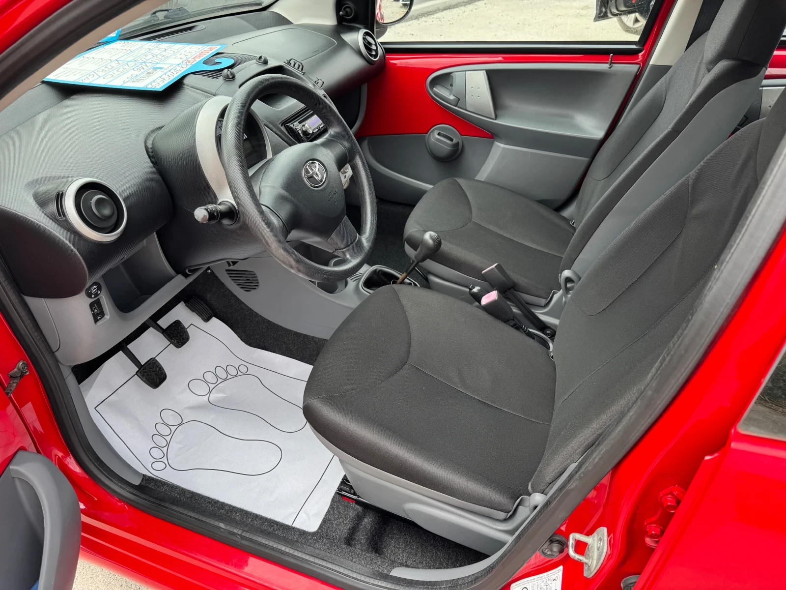 Toyota Aygo 1.0 i b/gpl - изображение 7