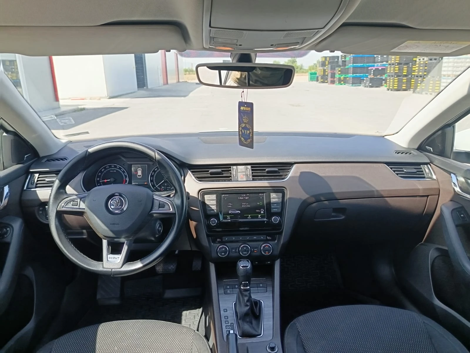 Skoda Octavia Scout - изображение 6