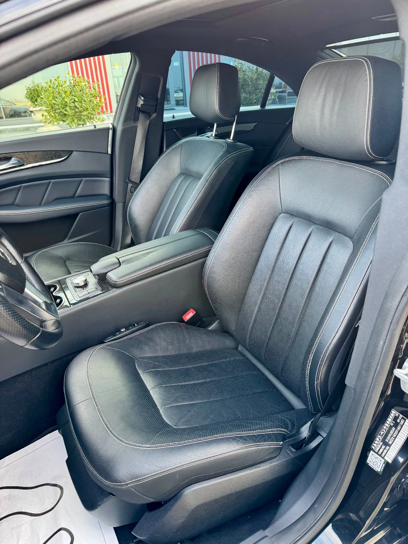 Mercedes-Benz CLS 350  - изображение 5