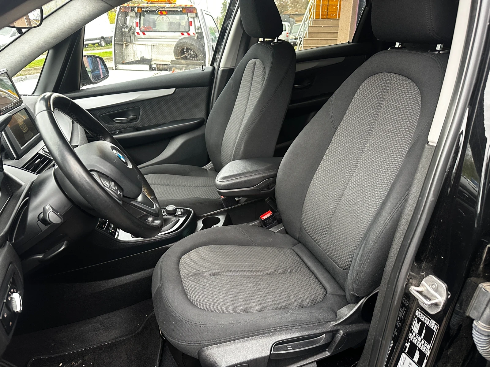 BMW 2 Active Tourer 214d - изображение 10