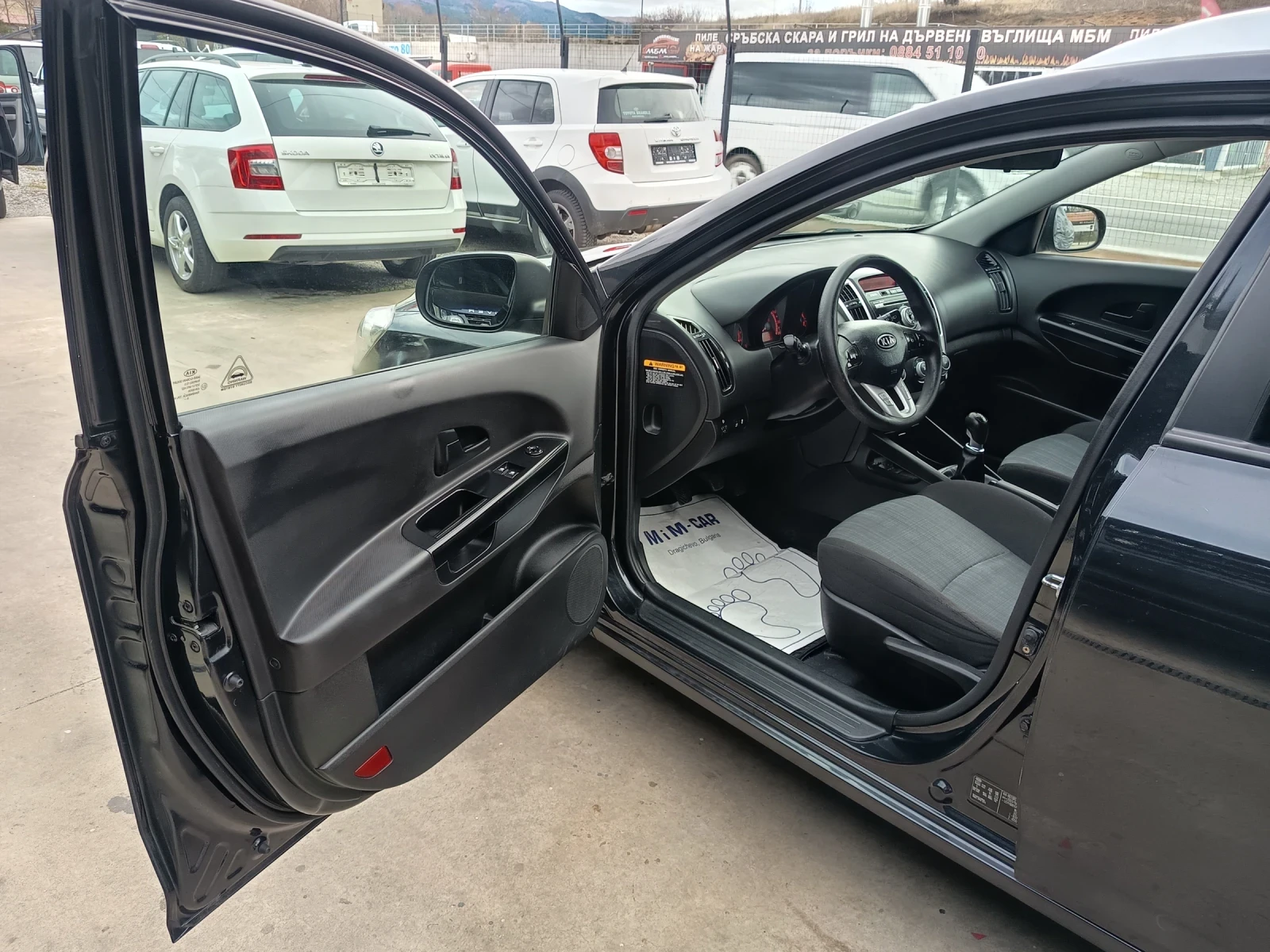 Kia Ceed 1.4i16v - изображение 9