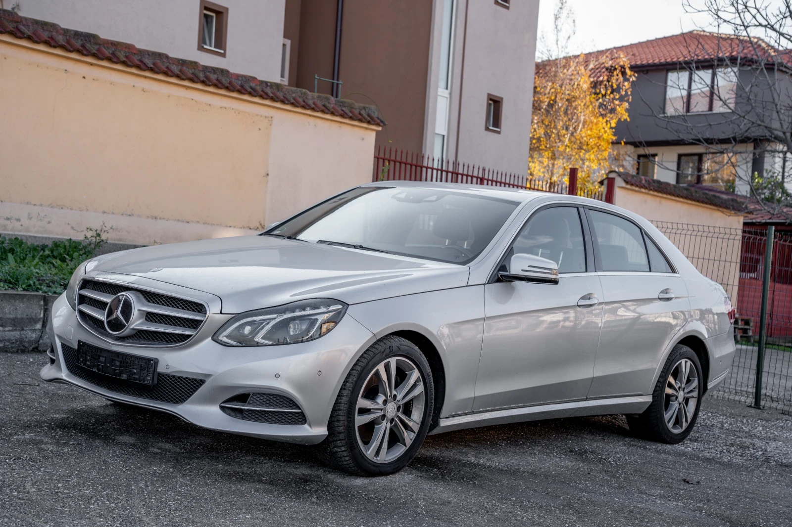 Mercedes-Benz E 350 ������ ��� ��������� �� ������ | Mobile.bg � ����������� 2
